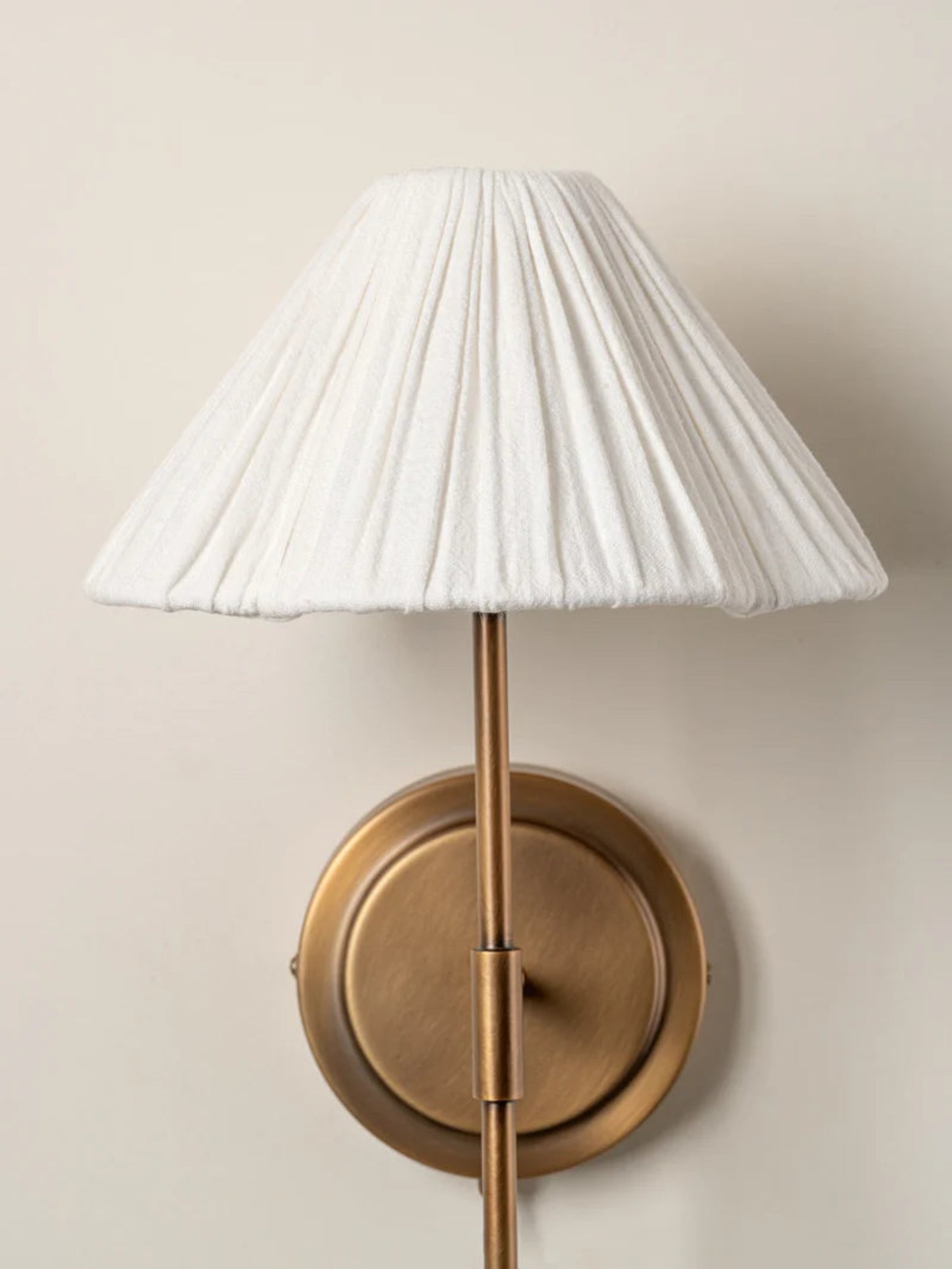 Aurelia Wall Light