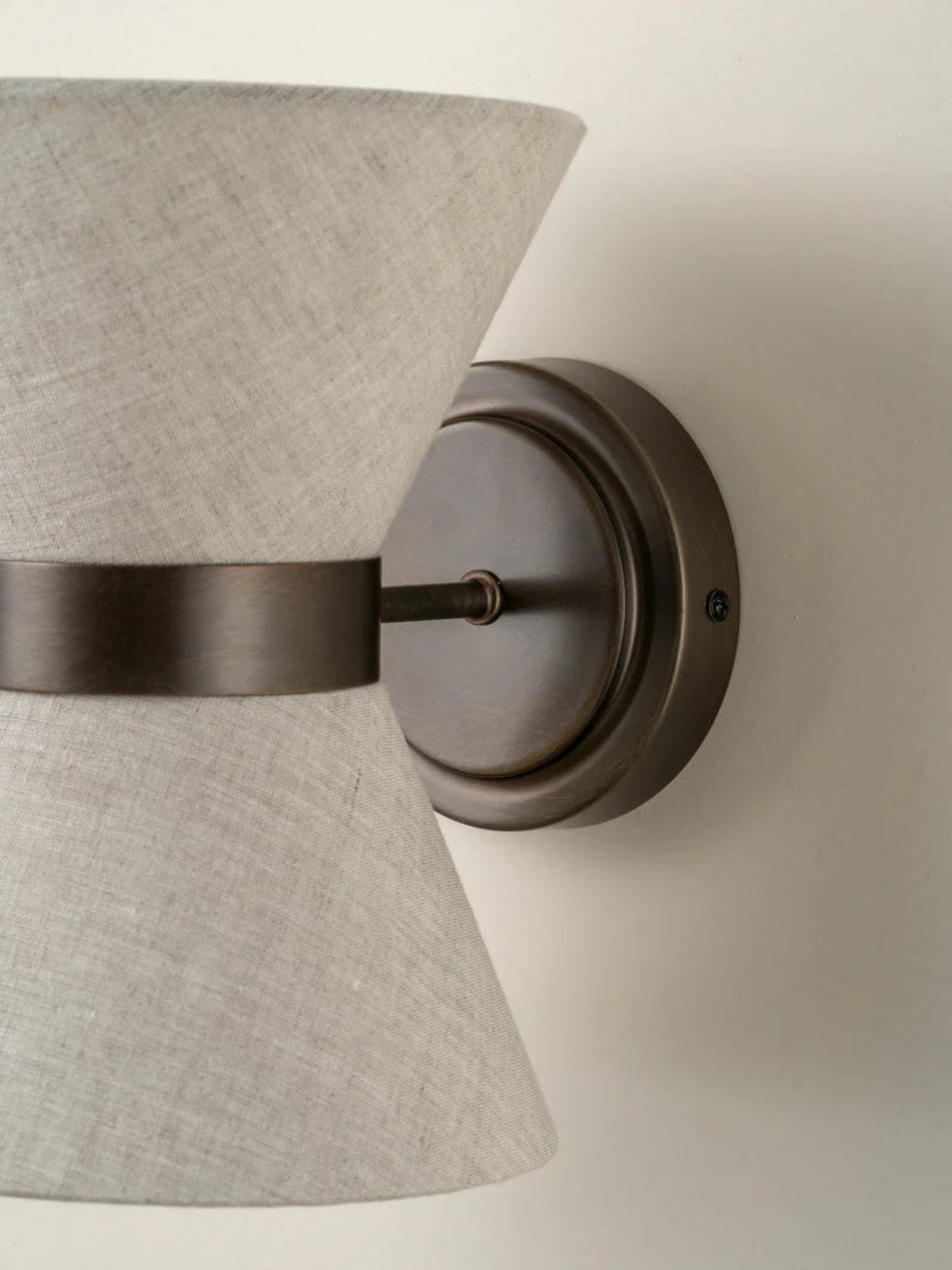Elowen Wall Light