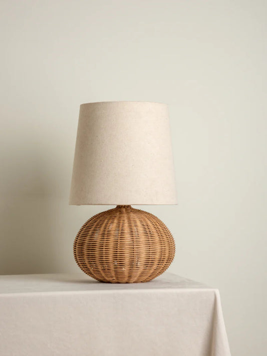 Arvani Table Lamp